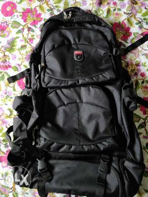 Big Size Travel bag in good condition.