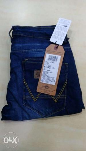 Branded jeans for bulk