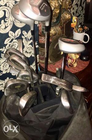 Complete golf set in good condition. Acer