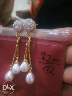 Each price 220 new earrings.