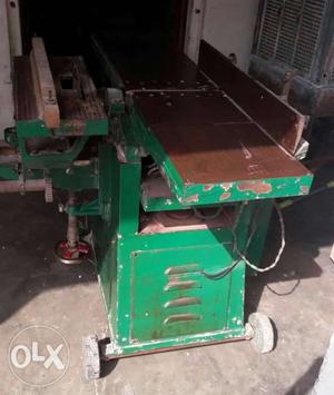 Green And Brown Electric Industrial Machine