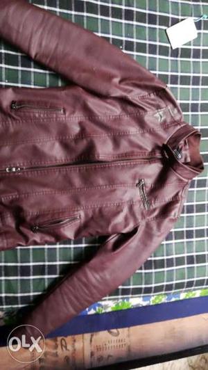 Jacket for men High quality leather. zib