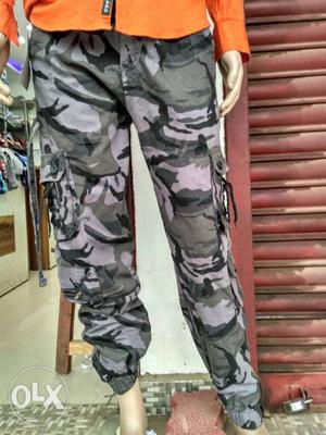 Men's cargo at Rs 400 only..