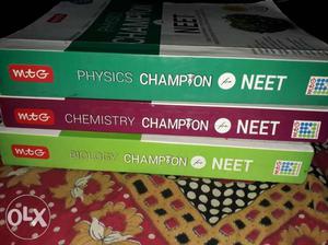 NEET Books below the mrp price
