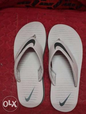 Nike flip flops for sale..one day used..orginal
