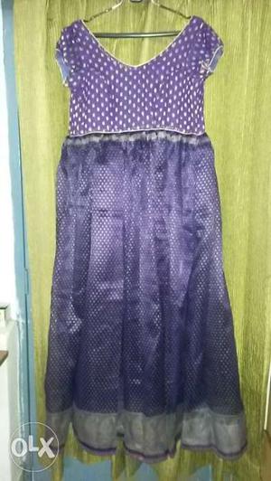 One piece gown..max chest size upto 44"