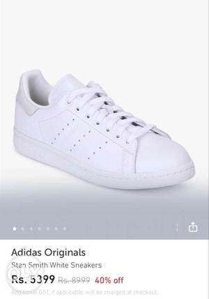 Unpaired White Adidas Originals Stan Smith Shoe Screenshot