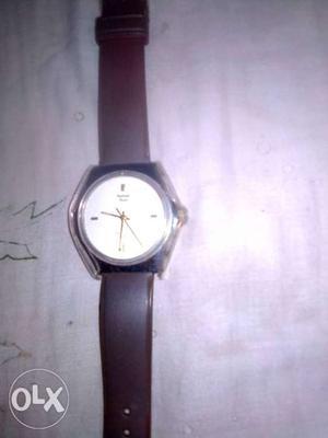 Want to sell hmt manual watch running condition