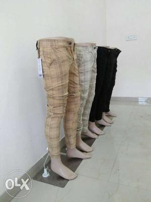 2 trouser at Rs 700