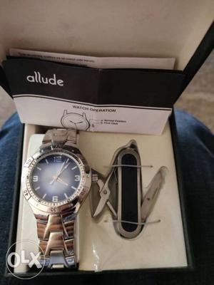 Allude Watch in great condition. Never used.
