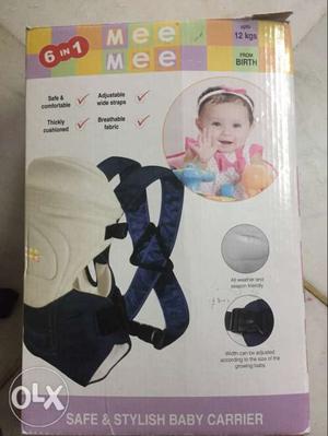 Baby holder and carrier in good condition