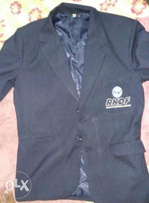 Dark blue blazer for colage in osm condtion.urgent sell