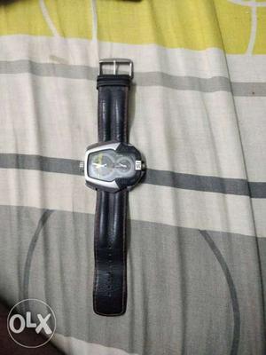 Fastrack watch less used price slightly negotiable