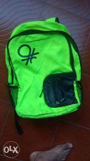 Green And Black United Colors Of Benetton Backpack