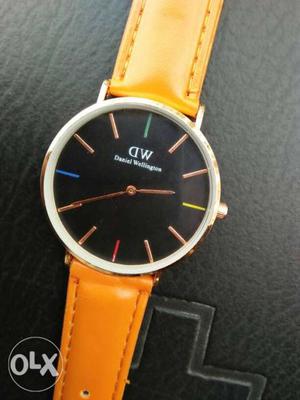 Presanted dw original watch this watch use just 5