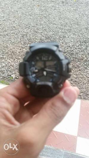 Quammer watch used only 10 months is buyed by