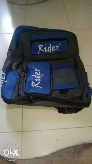 School bag/laptop bag used, koi pan 200/- Rs. ma