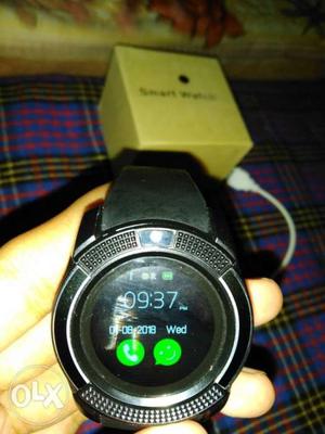 V8 smart watch 1 month old 400mh bettery bill box