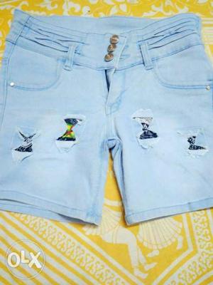 Trending Girls shorts in lowest price