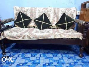 1 sofa + 2 chairs rupees URGENT SELLING