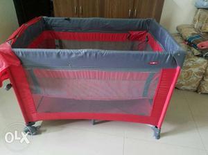 Baby bed and play pen full foldable with tyres