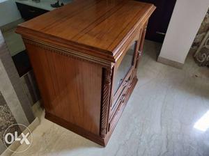 Brown Wooden display / storage cabinet