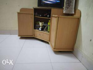 Corner table,Good condition, genuine buyer