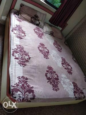 Double bed 5*6 home made with gaddi