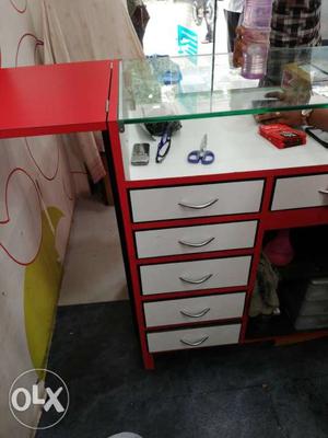 Furniture / Counter for sale just used for 10 months only