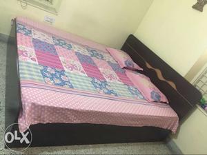 King size Cot for sale