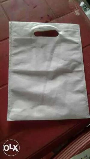 Non wooven bag with printing.mob.