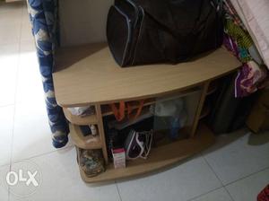 Tv table in very good condition for sale