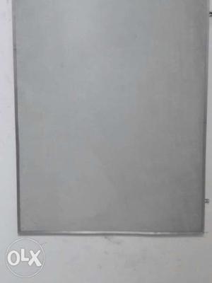 White board at rs 700