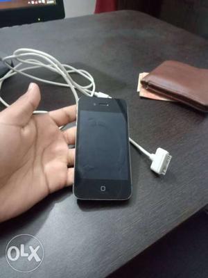 Apple I phone 4s Refurbished condition Without