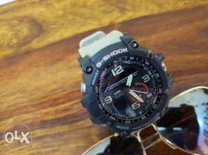 Casio Mudmaster excellent condition hardly used..