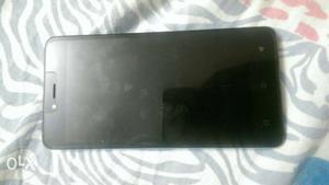 I am selling my gionee p5L 4G mobile in new