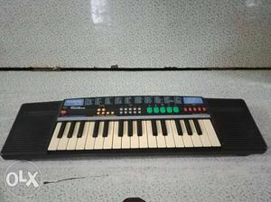 I want to sell casio piano very good in condition