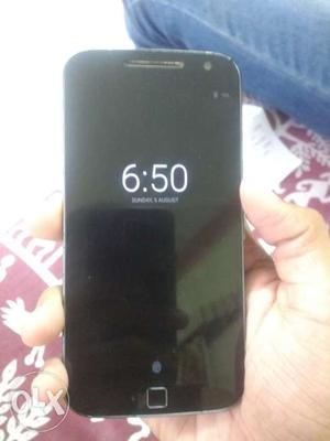 Moto g4 plus in good condition, one and half year