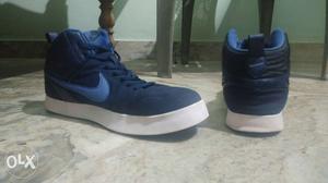 Nike Blue Men Liteforce Sneakers