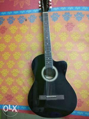 Santana Hw-39c Acoustic Guitar 2 year old great