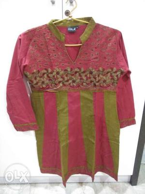 Short pure cotton kurti for young girls of 10 -