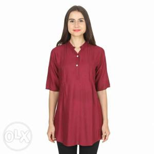 Women's rayon top maroon in color smooth fabric,