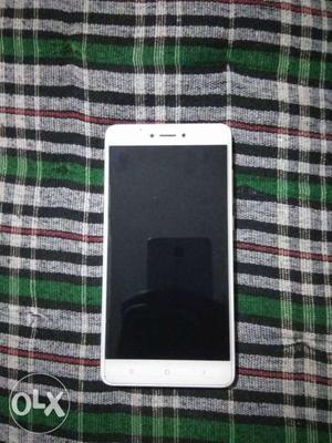 1 yr old redmi note 4 (no scratch) not a single