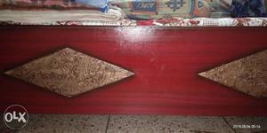 6*4 new deewaan gud condition