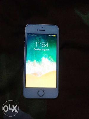 Apple SE 32GB 3Month's old with Bill and box