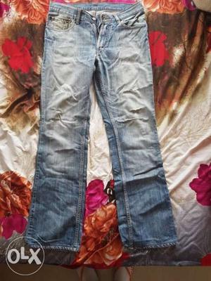 Brand Levi, size 32, full length jeans