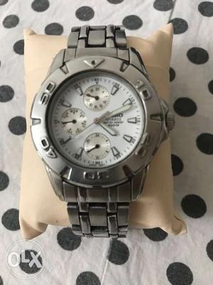 CASIO Chronograph in excellent condition