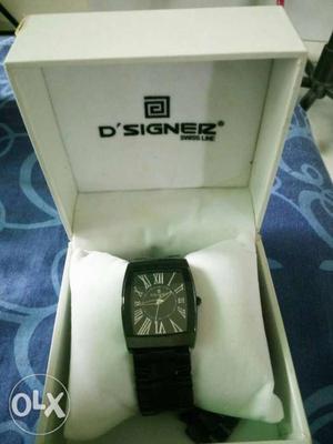 Designiz swiss line new watch. box warranty and