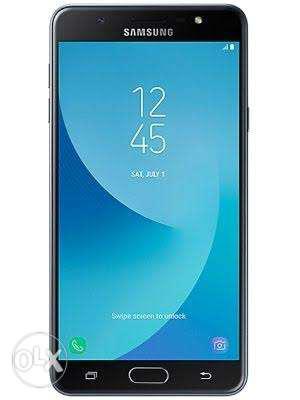 Good condition with waranty samsung j7