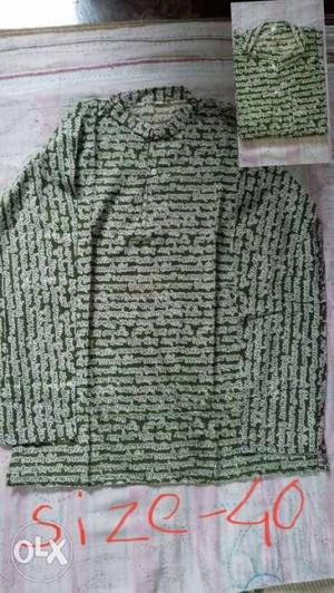 Green Knit Crew-neck Long-sleeved Shirt